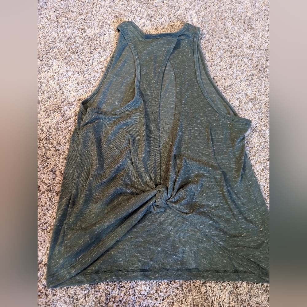 5/$20 Vs sport tank nwot